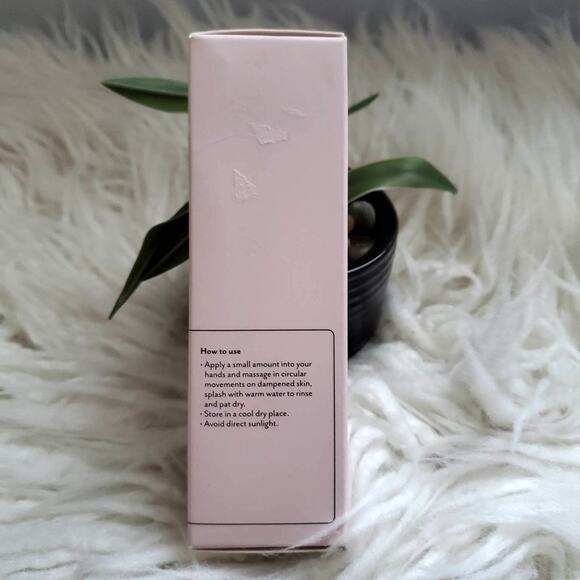 Boots Ingredients Squalane Facial Cleanser - Picture 4 of 5